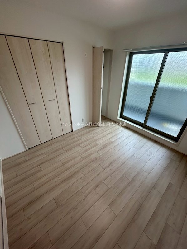 リベルト・ボヌールⅢ番館 窓があり日差しの入るお部屋です