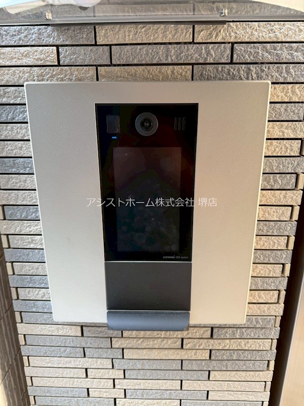 フジパレス南清水町ノース 来訪者をカメラで確認できるので女性にも安心