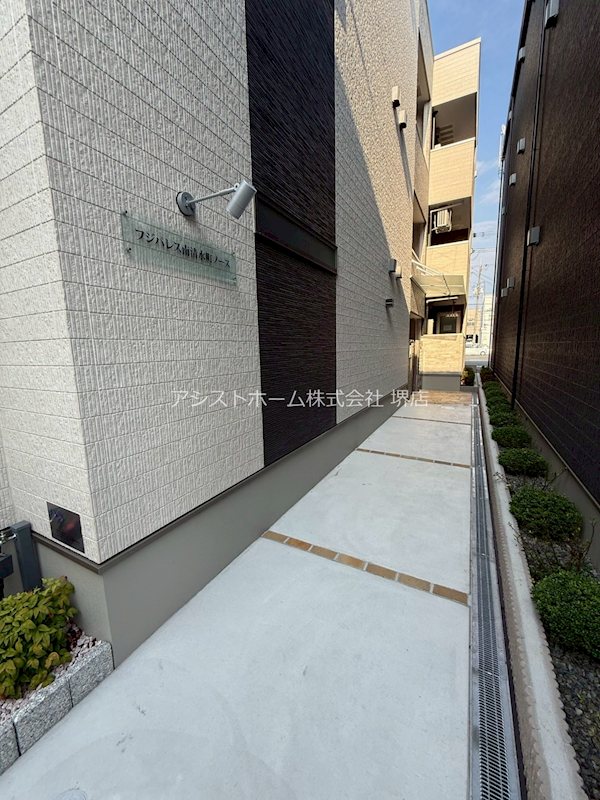 フジパレス南清水町ノース エントランス