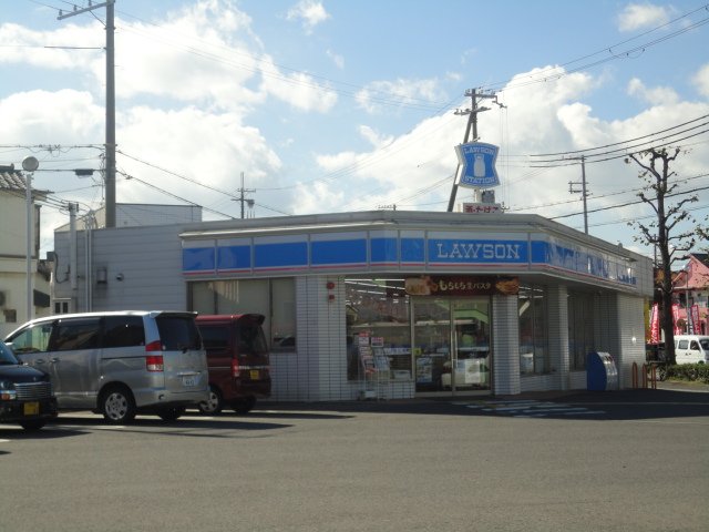 フォルトゥーナ ローソン岸和田中井町店まで759ｍ