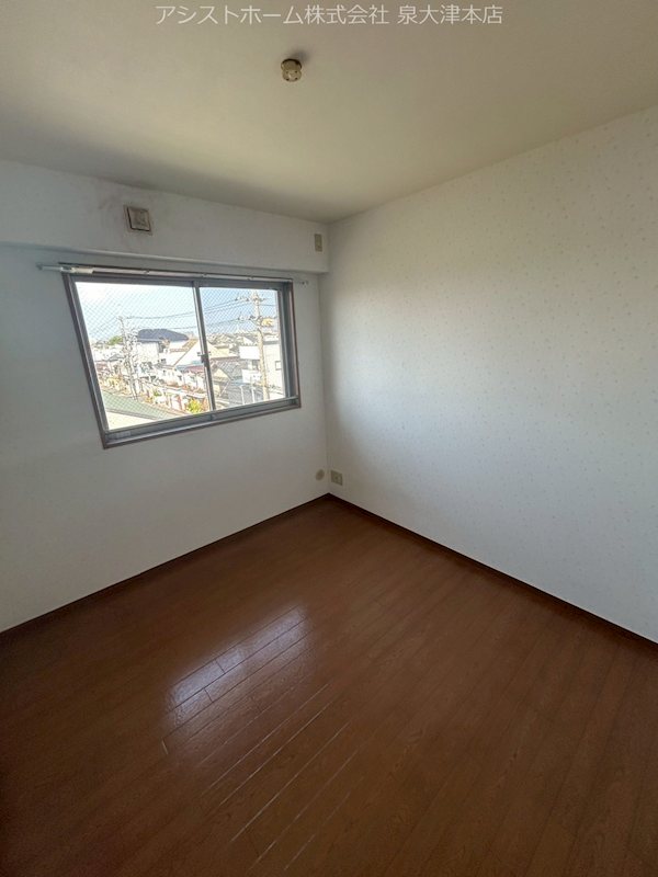 ジョイフル寿 窓があり日差しの入るお部屋です
