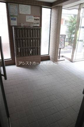 サンライズ三国ケ丘 ロビー