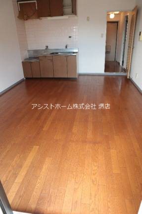 サンライズ三国ケ丘 リビング