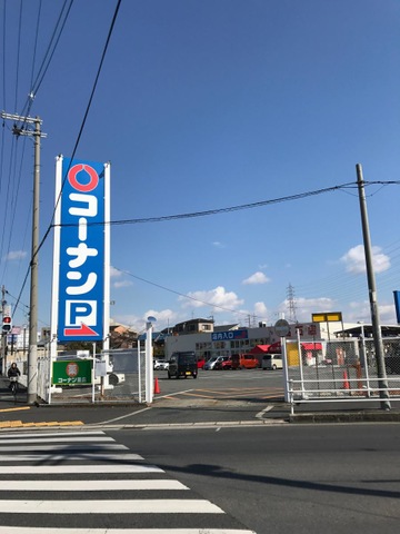 East Hills ﾎーﾑｾﾝﾀーｺーﾅﾝ 高石富木店