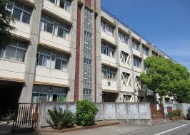 奥野テラス 泉大津市立小津中学校