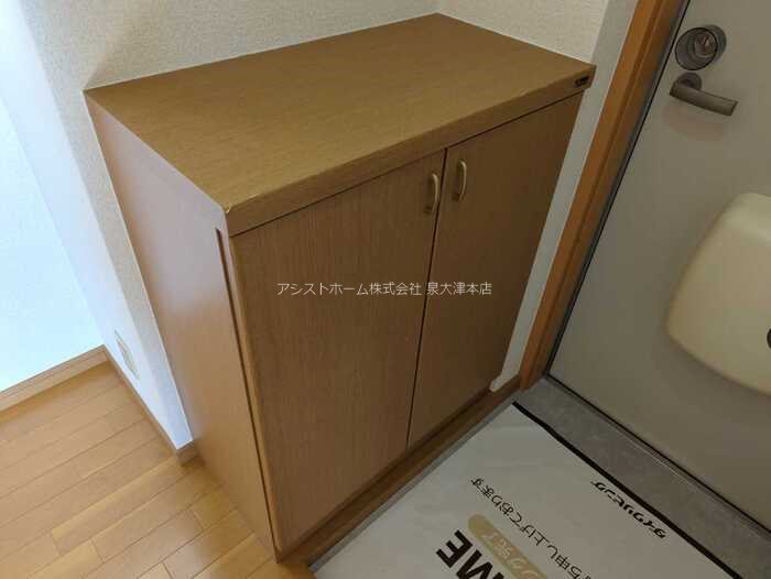 ラ・プリミエール城東　B 玄関