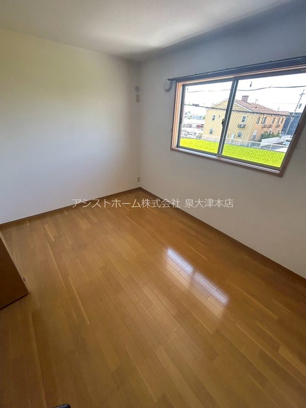 ラ・プリミエール城東 窓があり日差しの入るお部屋です