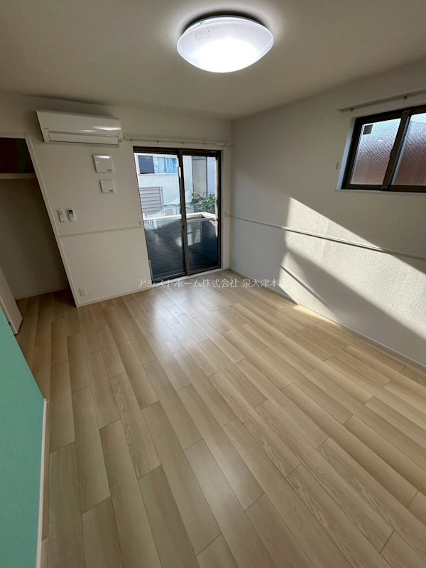 フォレスト光明池 窓があり日差しの入るお部屋です