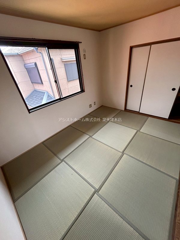 グリーンフィールド 窓があり日差しの入るお部屋です