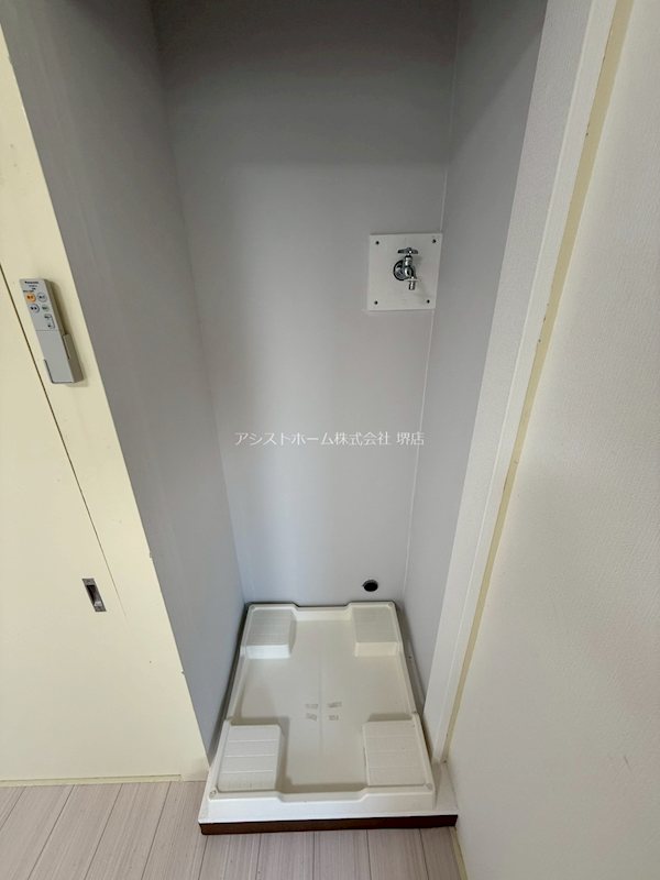 八木ビル 室内洗濯機置き場