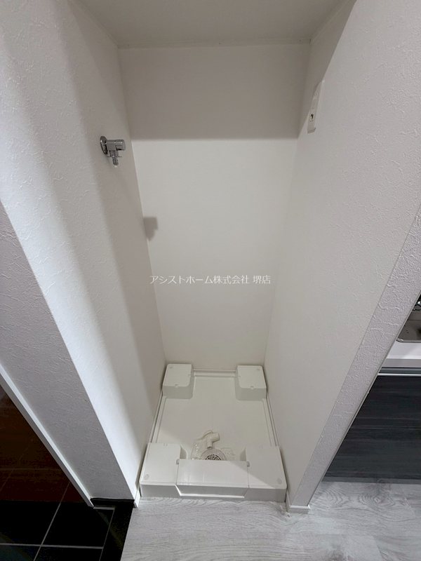 オリエンテム宿院南 室内洗濯機置き場