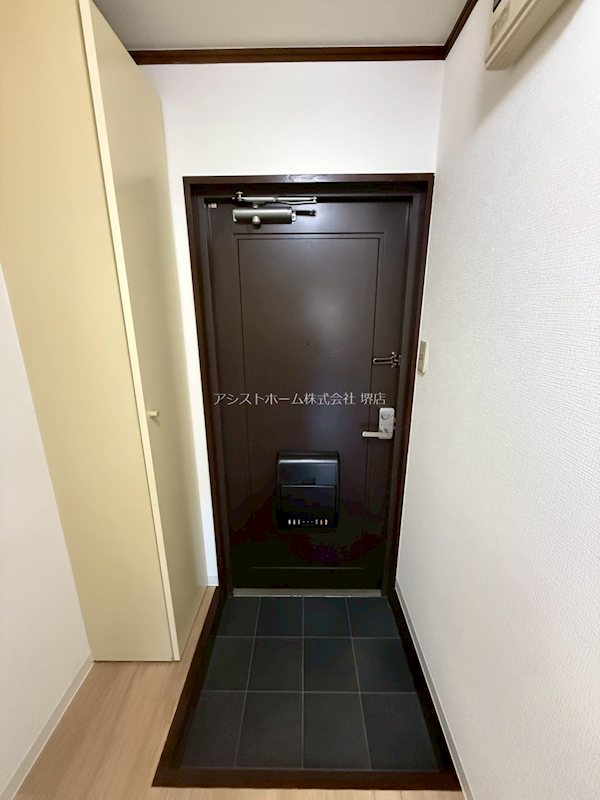 ラポール向陵 玄関