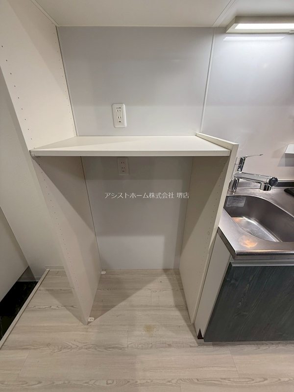 エヌエムスワサントトゥレーズ 収納