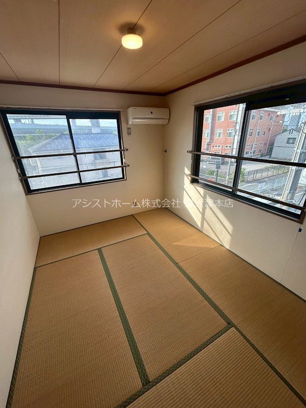 パークハウス2番館 窓があり日差しの入るお部屋です