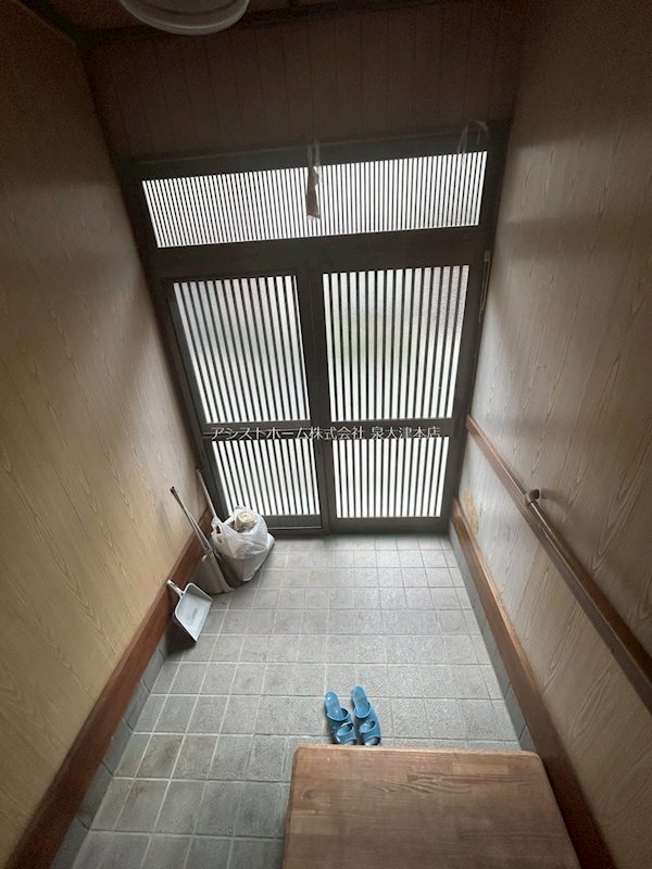 千原町2丁目テラス（霜野様） 広々とした玄関