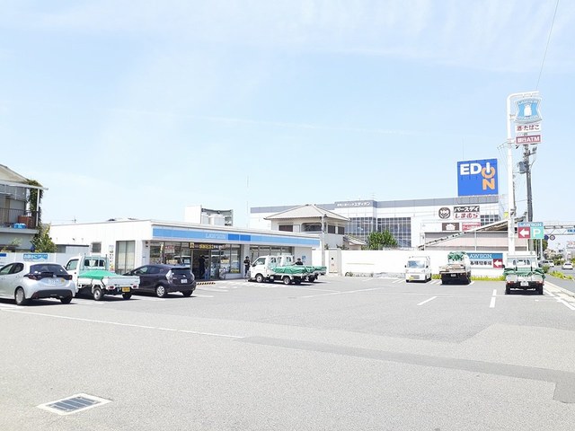 カーサ・カルム ローソン泉大津千原町店まで600m