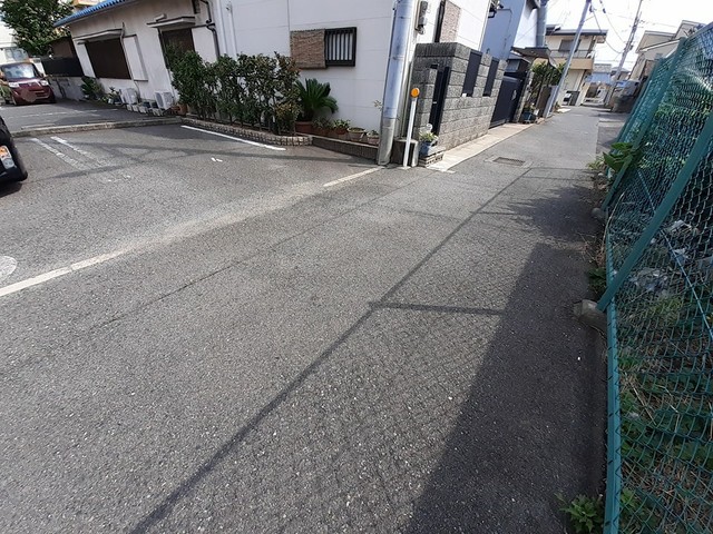 カーサ・カルム 駐車場