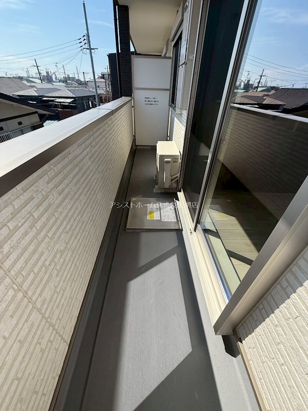 ジーメゾン石津町東アビテ ベランダ