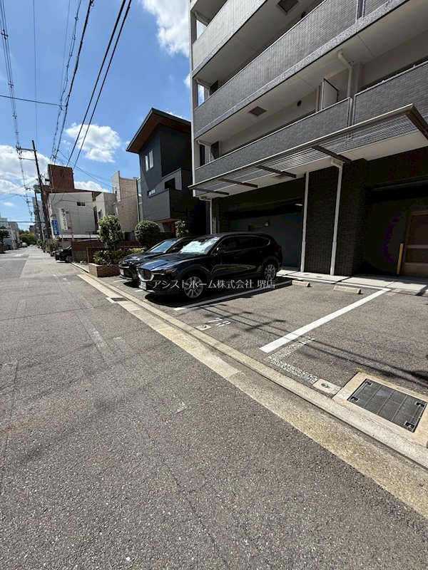 メゾンドール堺ザビエル公園 駐車場