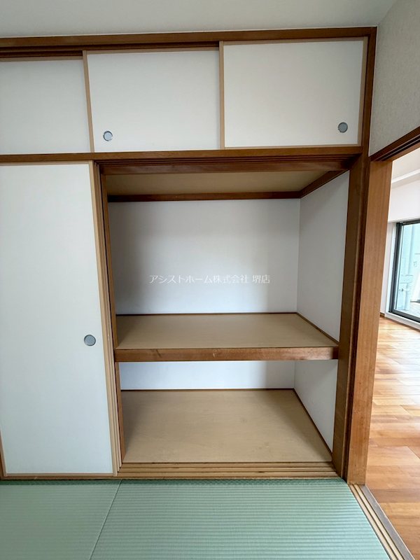 メゾンドール堺ザビエル公園 収納
