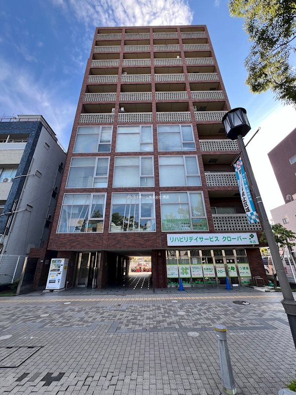 堺グリーンプラザ 目立つ外観！