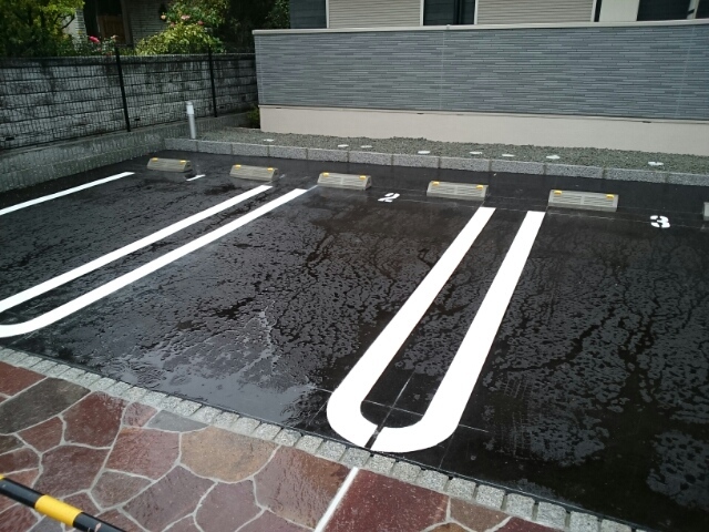 ラフェリシテ 駐車場