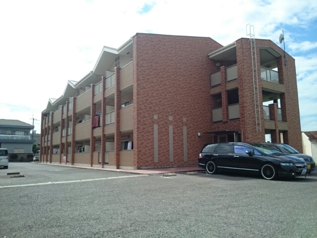 アンダンテ 駐車場