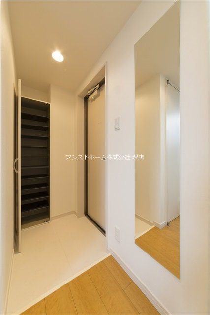 サクシード寺地町 玄関