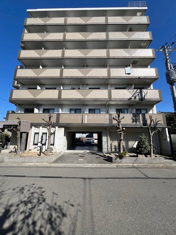 シュプレーム堺 外観