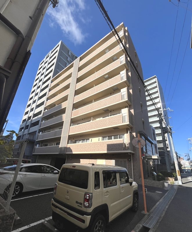 アムール・M 外観