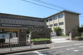サンライズマンション岸和田上野町 岸和田市立野村中学校