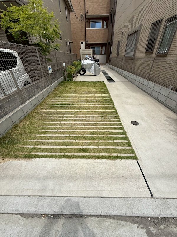 F＋style浜寺石津町西1号館 駐車場
