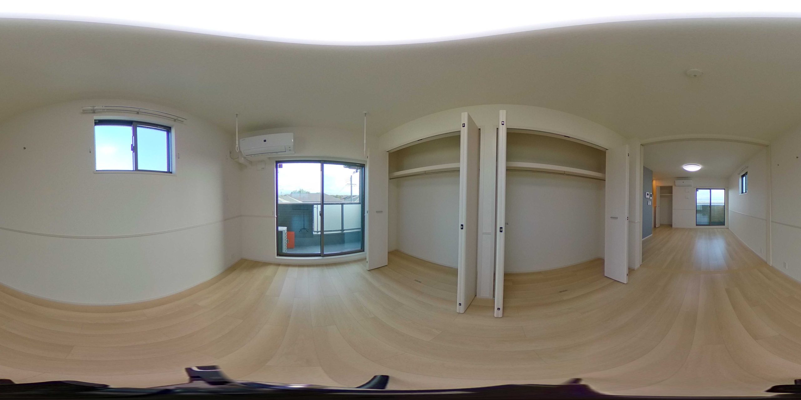 ベッドルーム