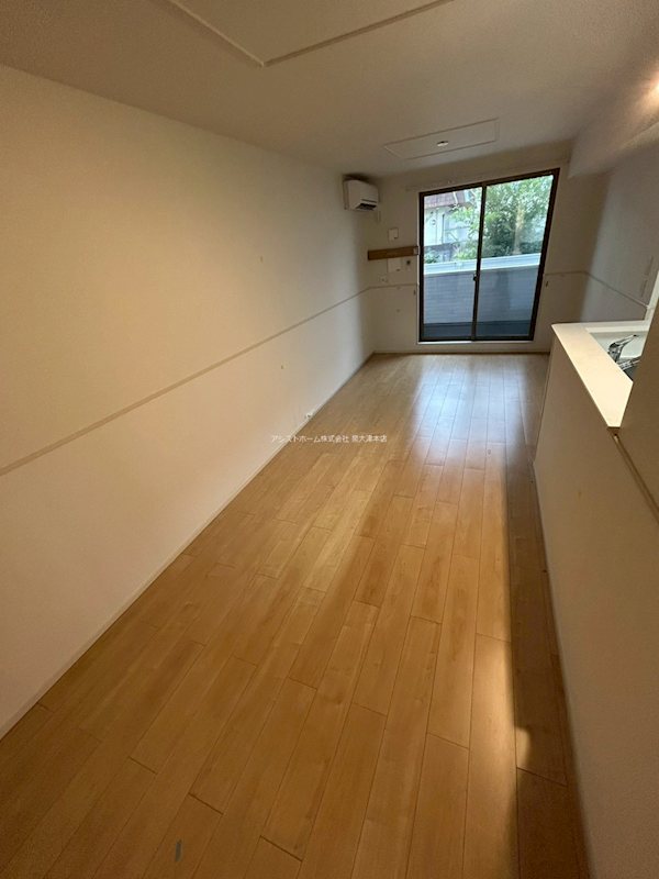 アフタヌーンベル 窓があり日差しの入るお部屋です