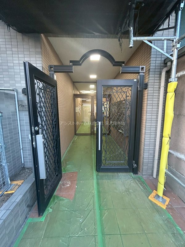 ウォーク羽衣 エントランス