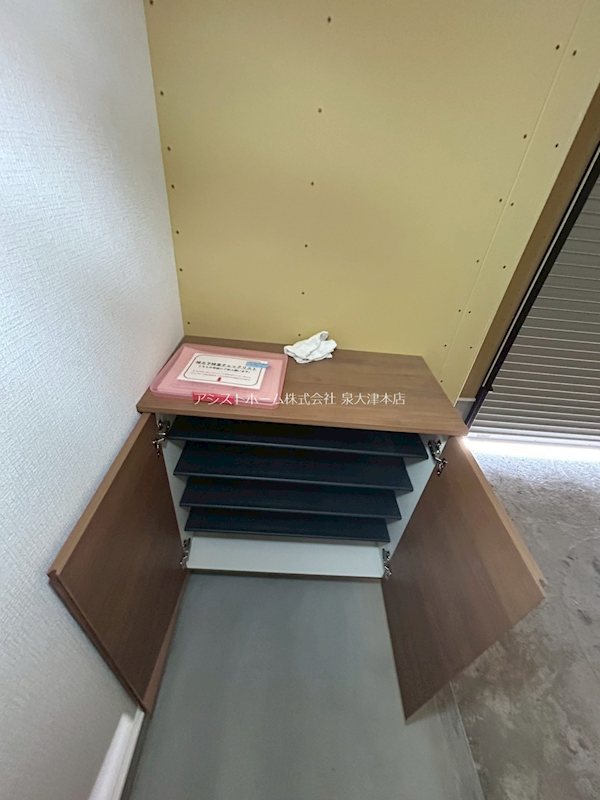 Ones-Office岸和田 シューズボックス