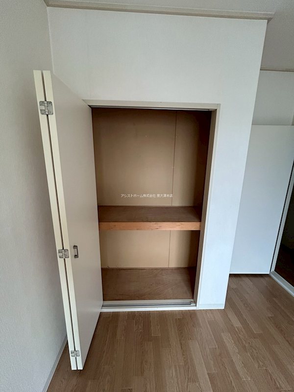 サンプライムシティ 押し入れ