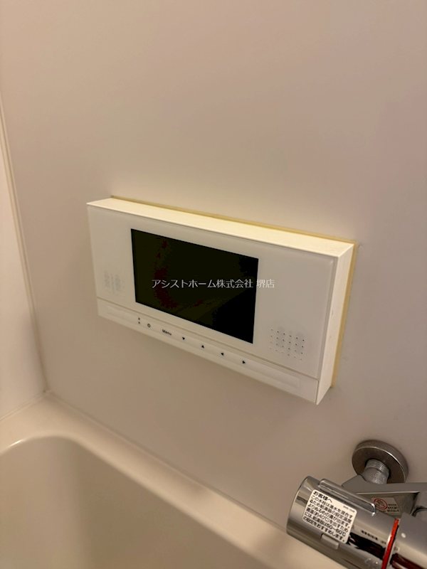 Grandtic　Plaisir 浴室TV付きなのでゆったり入浴を楽しめます。