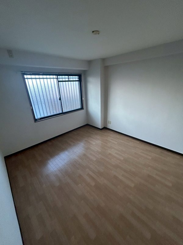クリーンハイツ助松 窓があり日差しの入るお部屋です