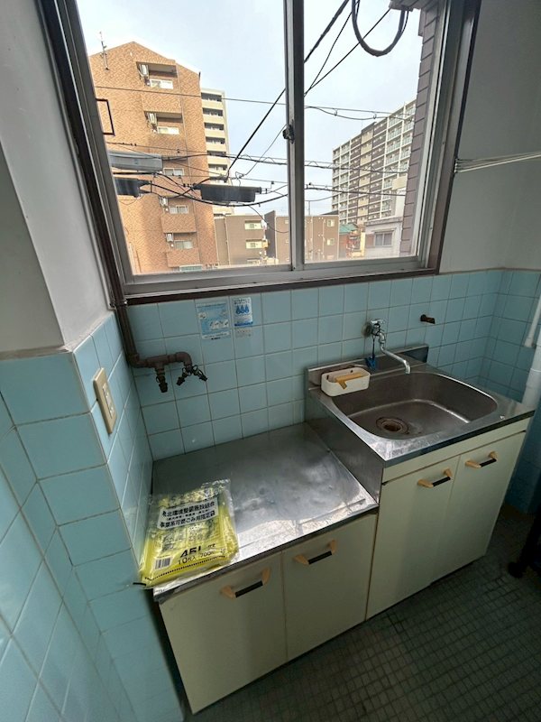 西端第一ビル 給湯室