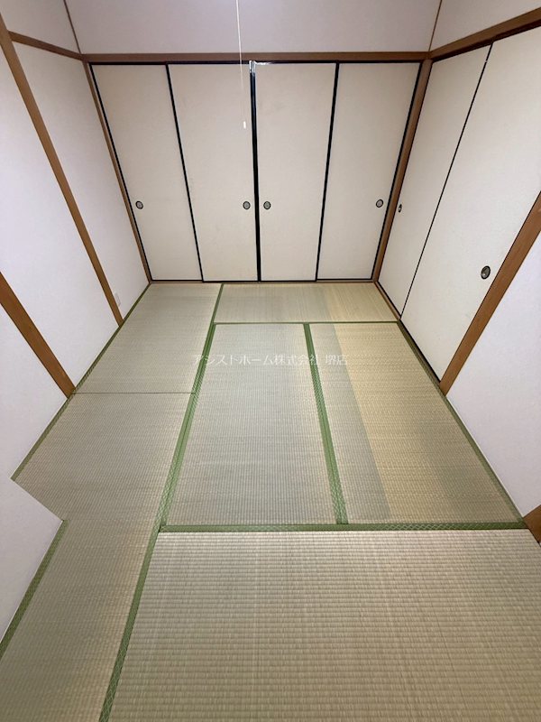 グレースサカイ 内装
