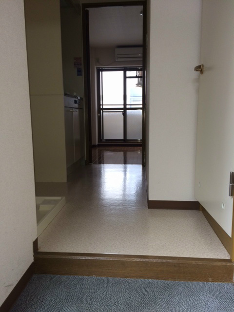 パレロイヤル堺 玄関
