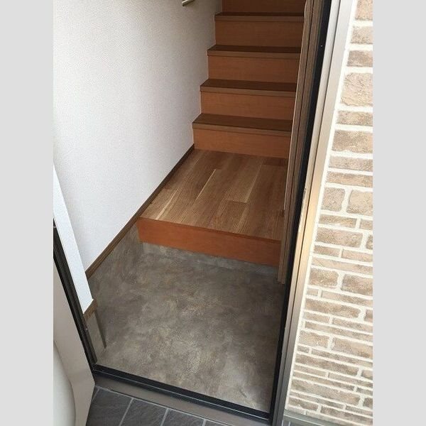 ジョイフル新宮 清潔感があり、スッキリとした玄関。
