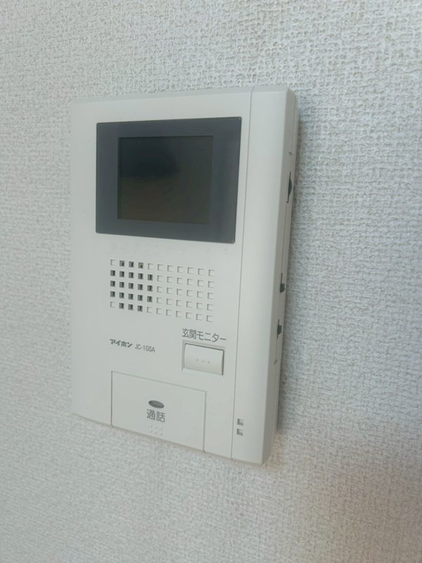 エスプワールＣ 来訪者をカメラで確認できるので女性の方にも安心