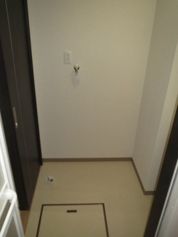 弥十の里 室内洗濯機置き場