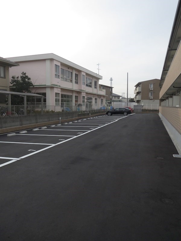 弥十の里 駐車場