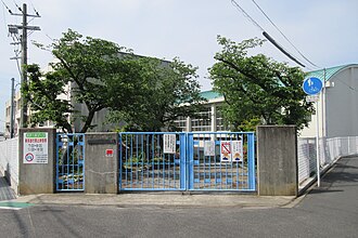 Ｃｏｚｙ　Ｃｏｕｒｔ 岸和田市立八木南小学校