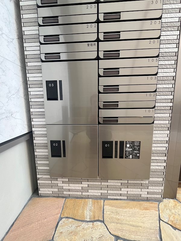 フジパレス西取石Ⅱ番館 不在時も荷物が受け取れて便利な宅配BOX！