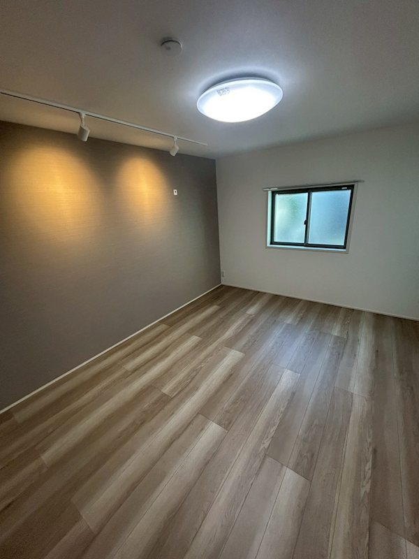 フジパレス羽衣 窓があり日差しの入るお部屋です