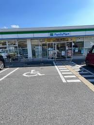 ハイツ大杉 ﾌｧﾐﾘｰﾏｰﾄ 和泉唐国店